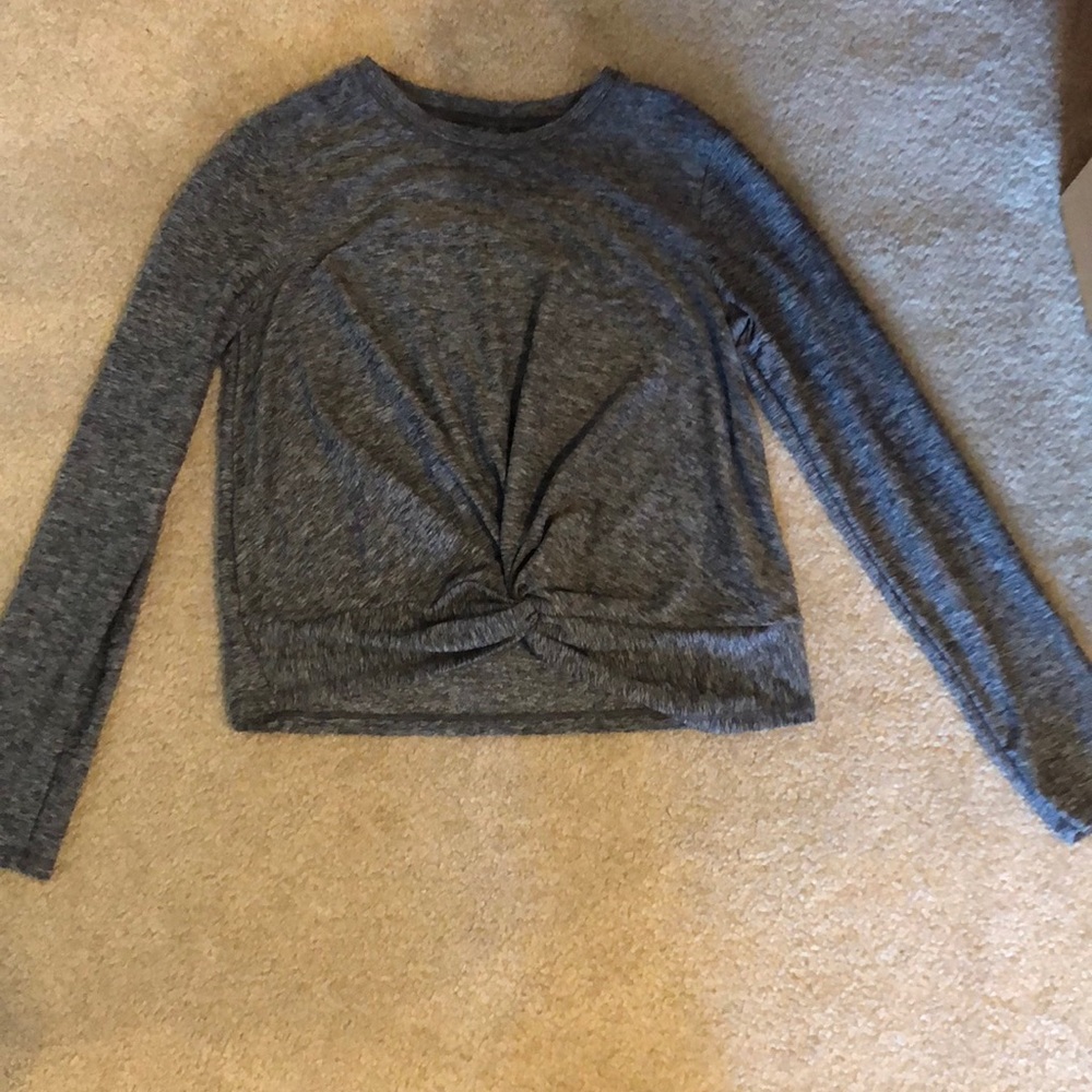 Long sleeve active shirt